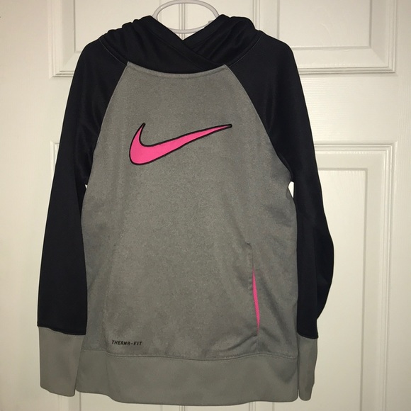 Nike girl sweater